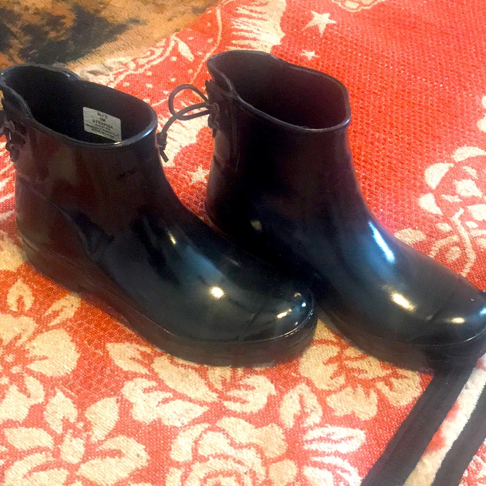 Rain boots